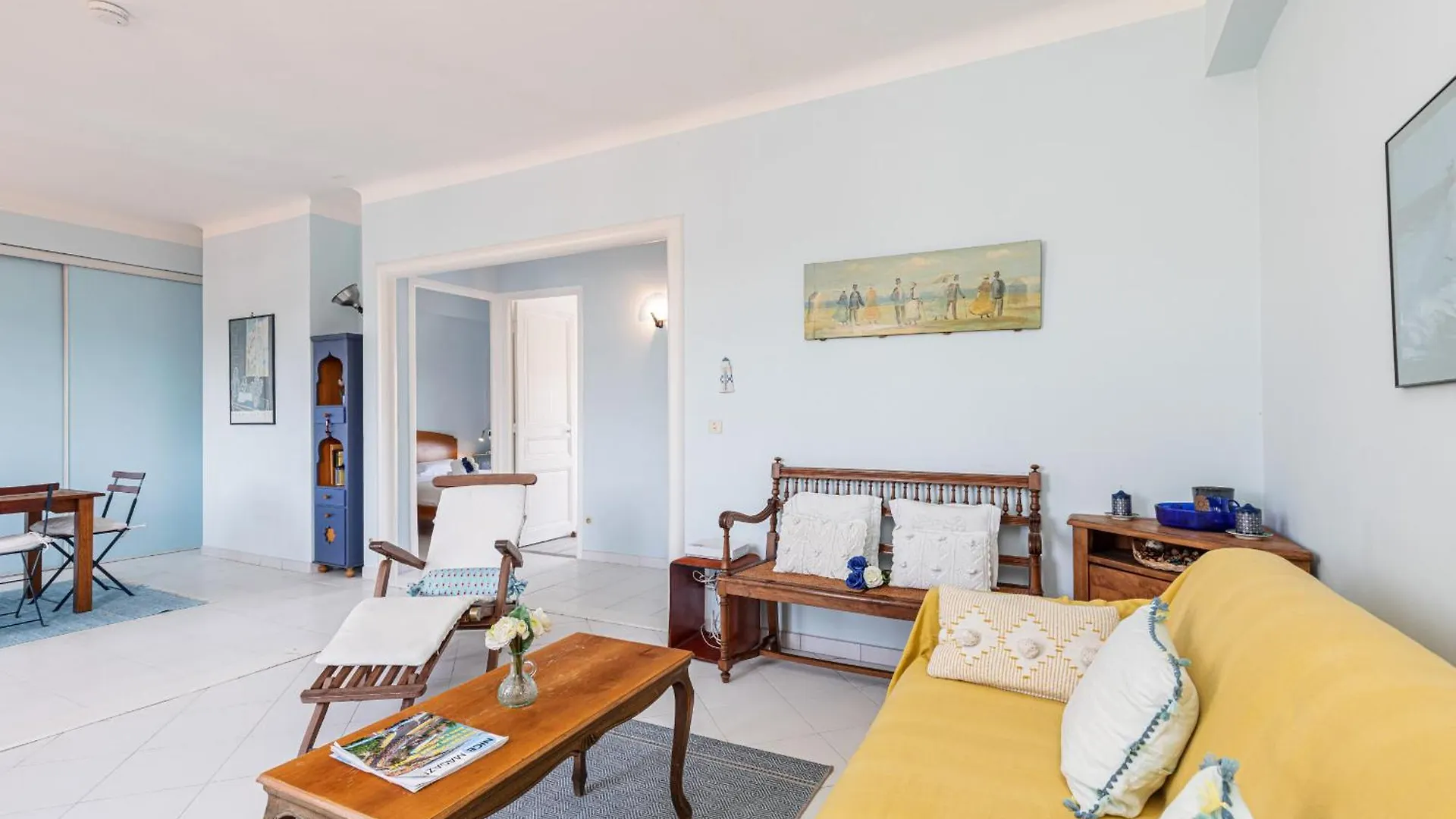 Extraordinary View On Port And Castle Hill - 1 Bdr & Parking Apartment Nice